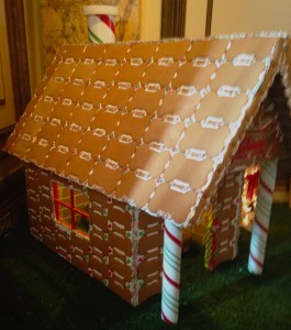 gingerbreaddoghouse